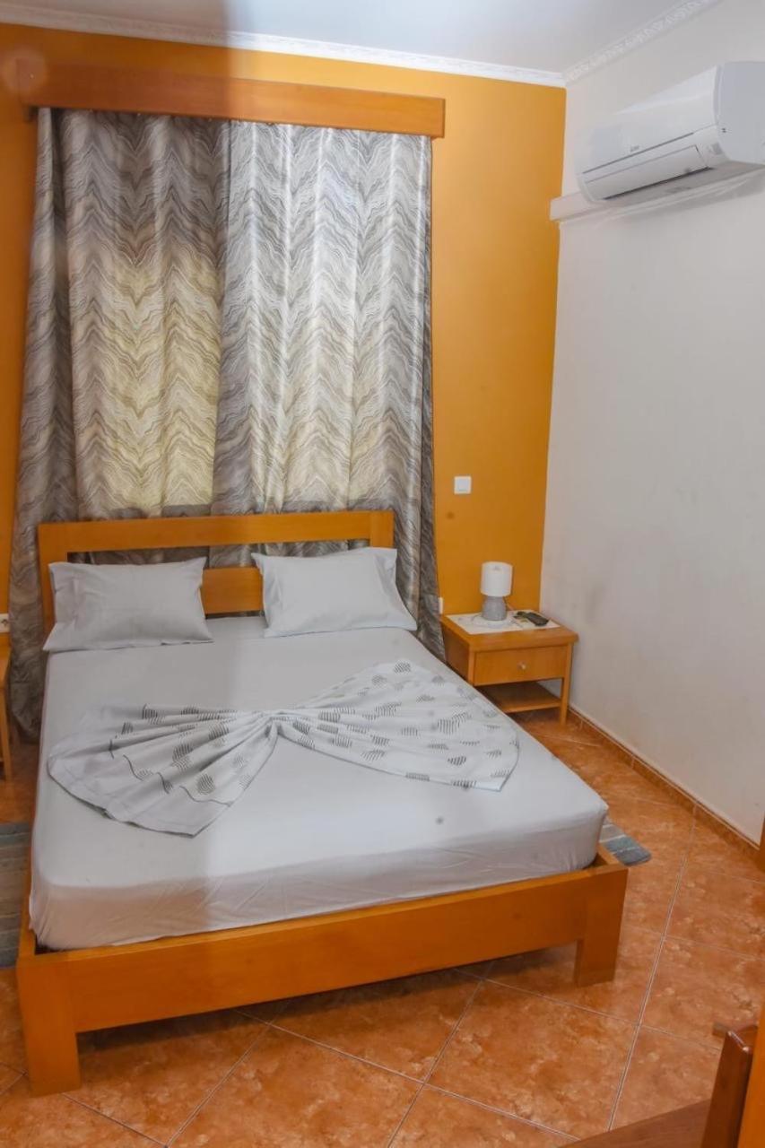 Paris Hotel Praia Kültér fotó