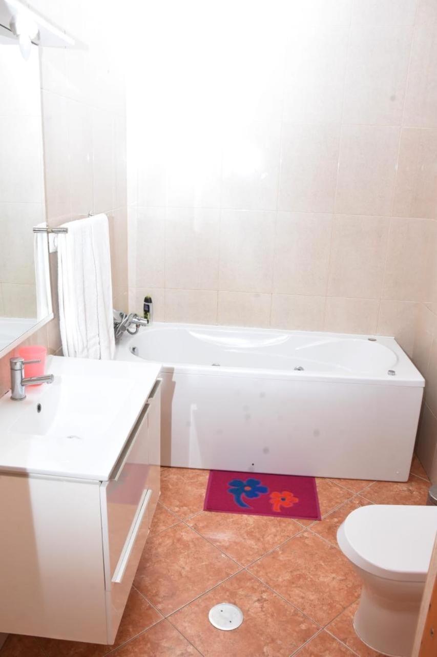 Paris Hotel Praia Kültér fotó